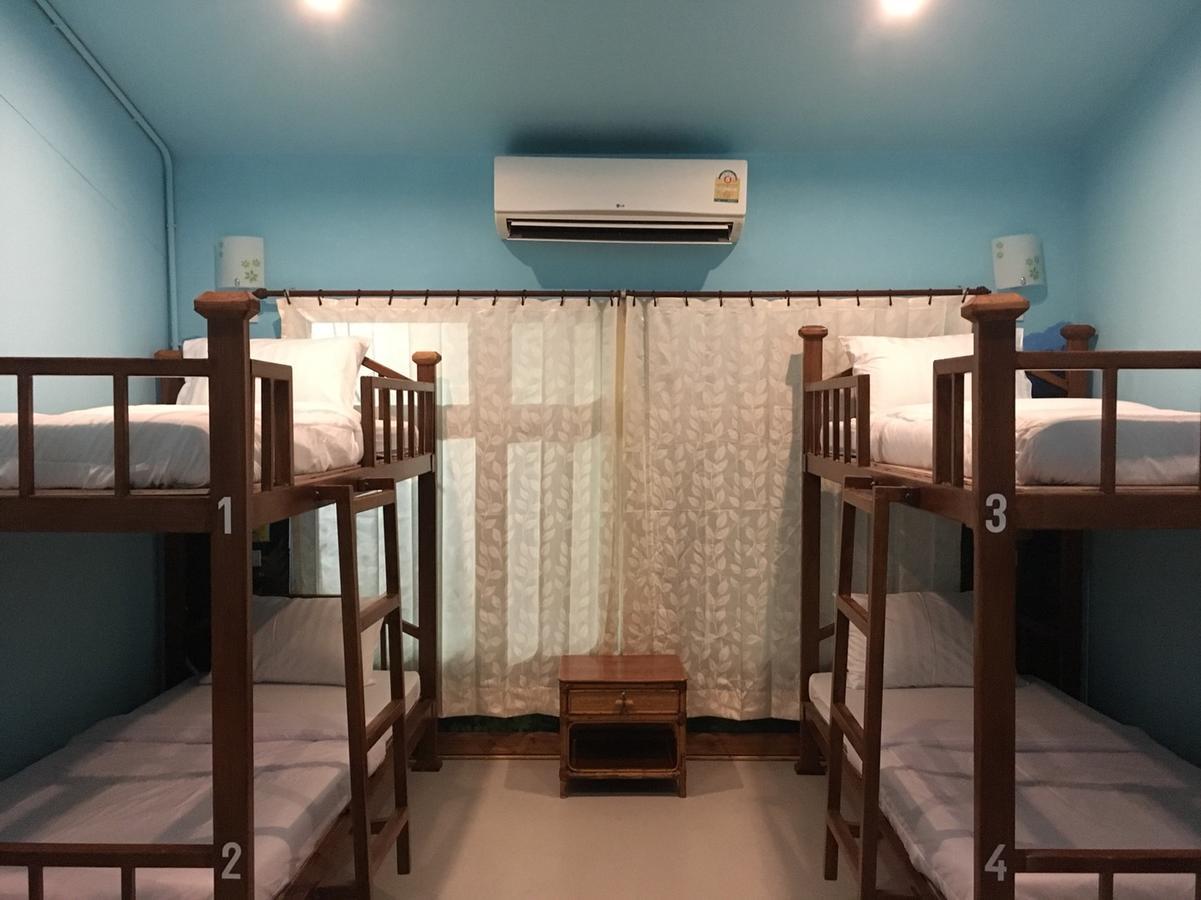 The Corner Transit Hostel 사무이 외부 사진